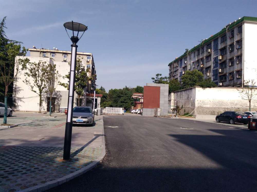 田家庵区龙泉街道市委党校家属楼_3