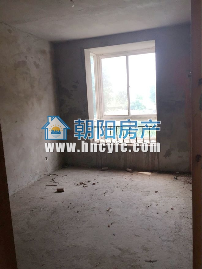 鑫湖小区毛坯3室2厅急售_7