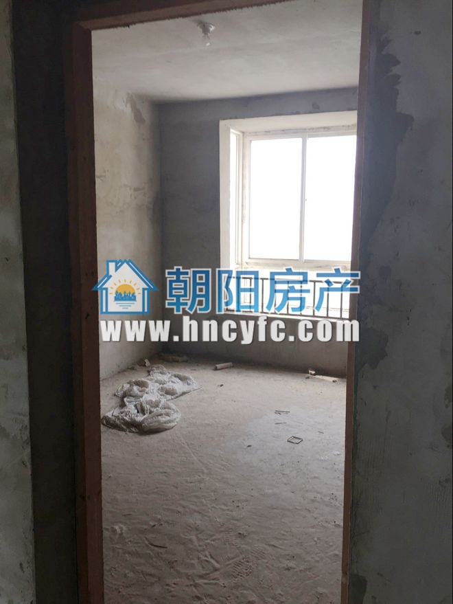 鑫湖花园毛坯3室2厅急售_2