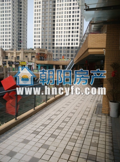 公园街道 27平 高楼层单铺 简装商业房_3