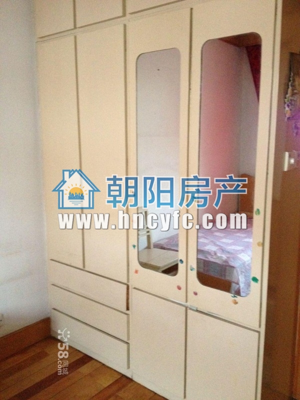工业学院家属楼_8
