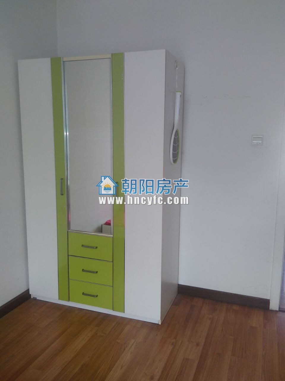 东苑东区跃层带大平台好房急售_5