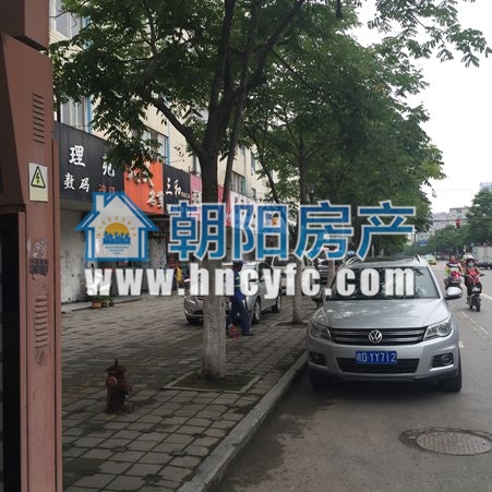 龙王沟路 50平 临街单铺 中装交付_8