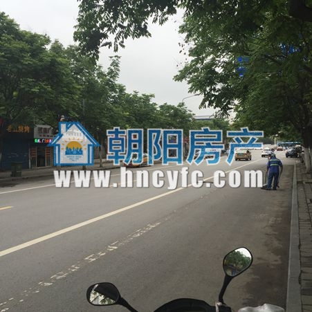 龙王沟路 50平 临街单铺 中装交付_5