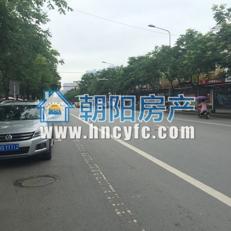 龙王沟路 50平 临街单铺 中装交付_4