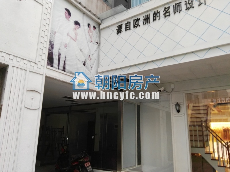 龙湖路一号 40平 南向商铺 交通要塞 人流密集_7