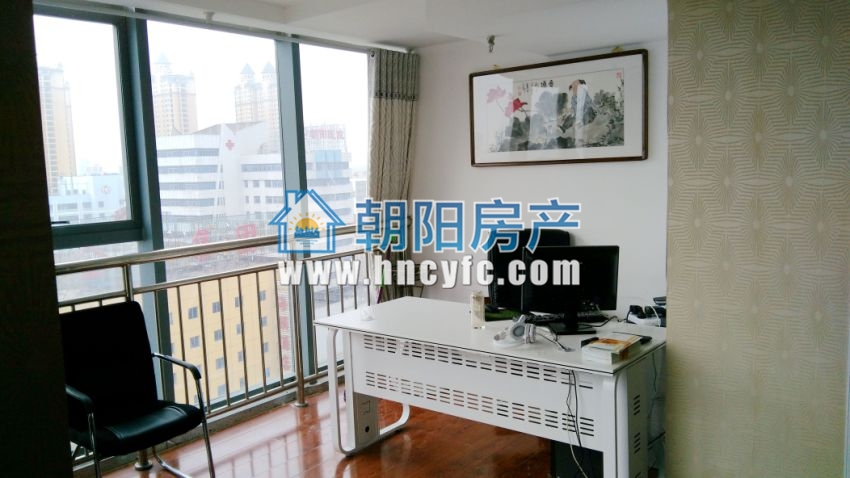 繁华地段瑞鑫大厦高层朝东户型出售 楼层位置好适合办公_8