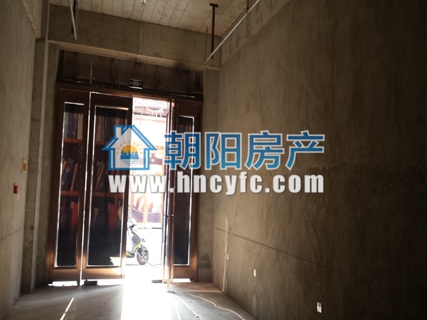大通区洛河镇 150平 临街商铺 毛坯交付 单铺独立_4