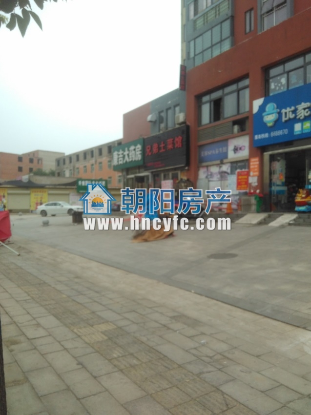 龙泉街道 190平 底商商铺 简装 2011年建成_3