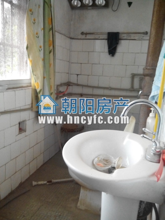 法院新村3室1厅，少年宫附近，多层好房出售！_3