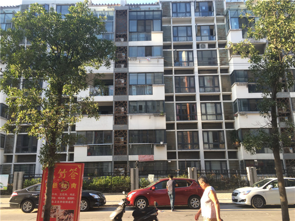 金地国际城B区 68平 临街旺铺 优质地段_4