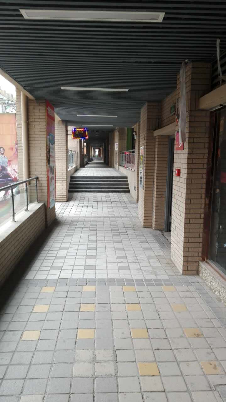 朝阳街道 40平 单铺简装 低楼层临街商铺_4