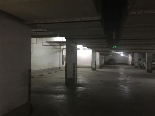 低价急售新时代广场地下车位急售_6