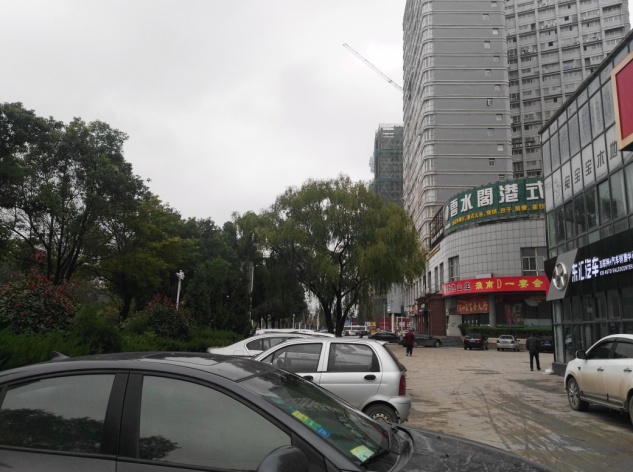 朝阳东路 129平 单铺中装 急抛房_6