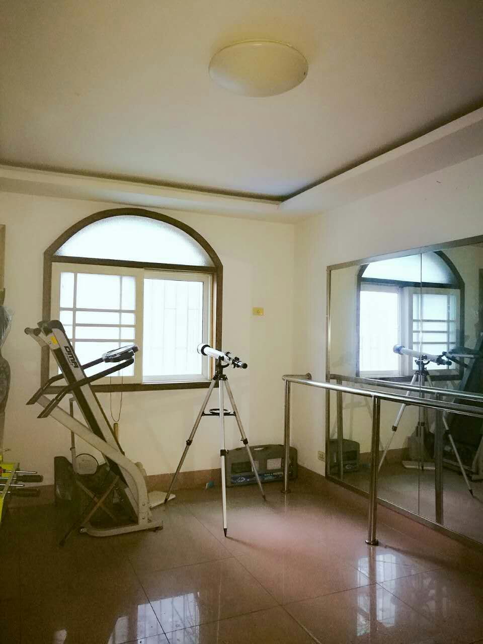 裕康花园 178平 南向六室二厅 满五唯一 精装高楼层_8