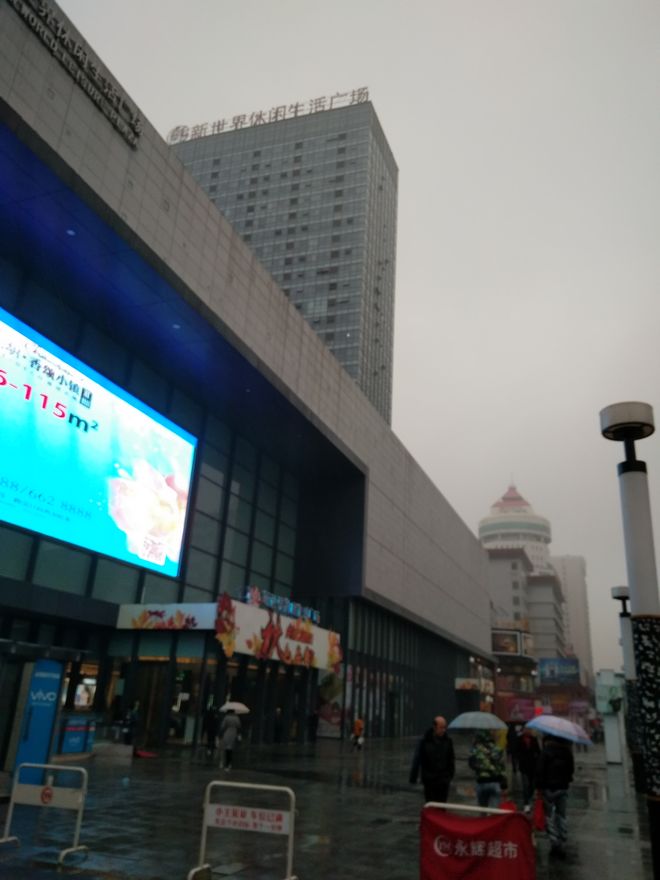 东方国际广场精装修小公寓急租_11