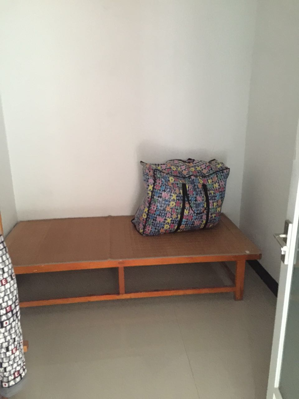 淮河新城一期6室3厅简装退台洋房低价急售_2