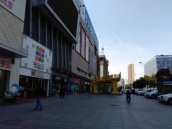 家乐福 35平 精装商铺 商贸中心地段 即买即用