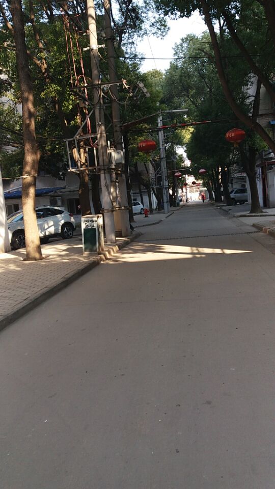 田家庵区朝阳街道柏园南村商住楼_2