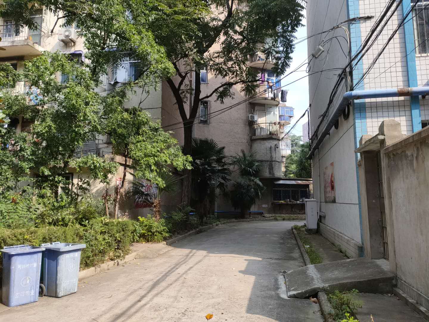 田家庵区朝阳街道电子八所家属楼_14