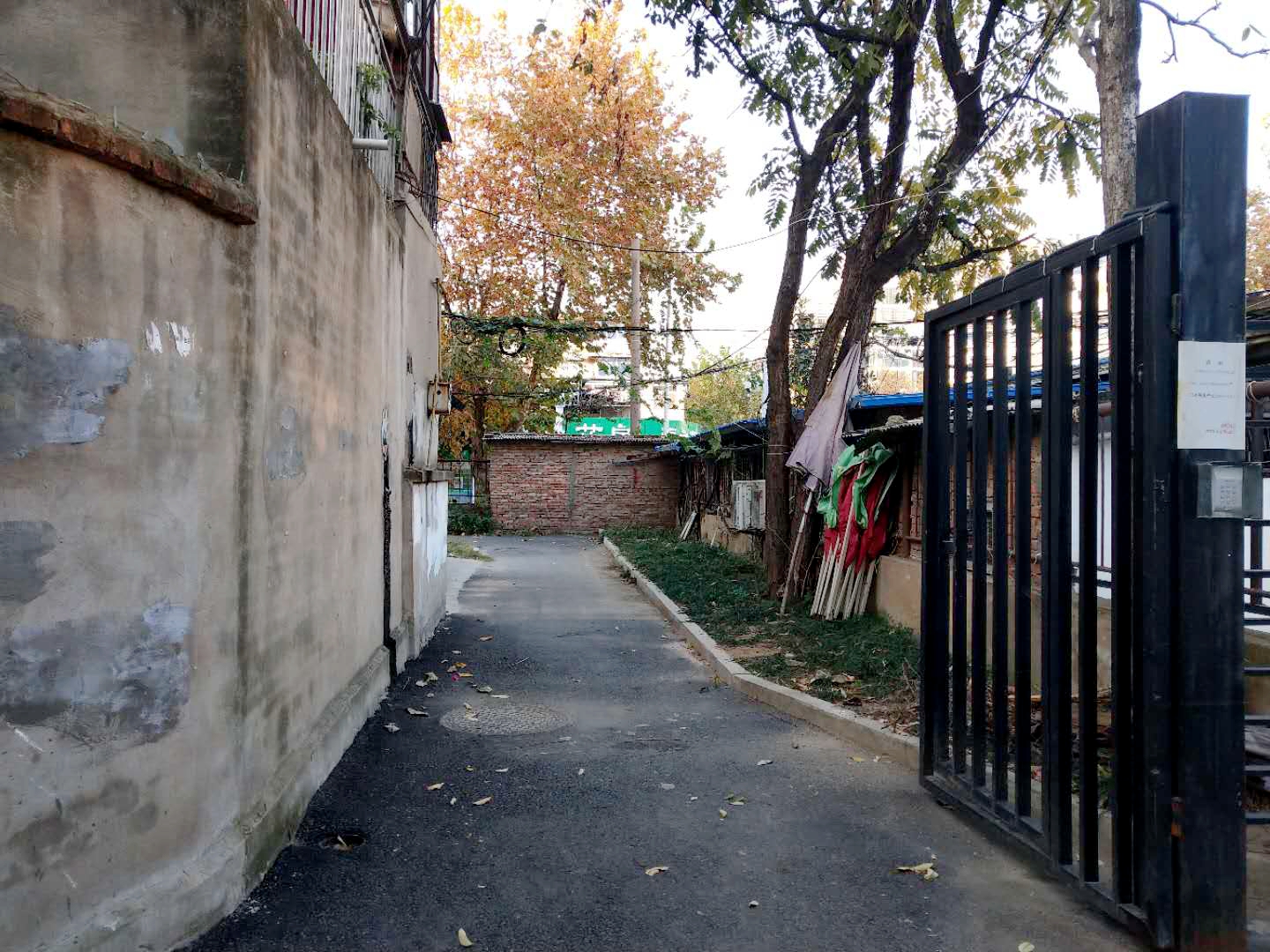 田家庵区龙泉街道南岭村技校住宅楼_6
