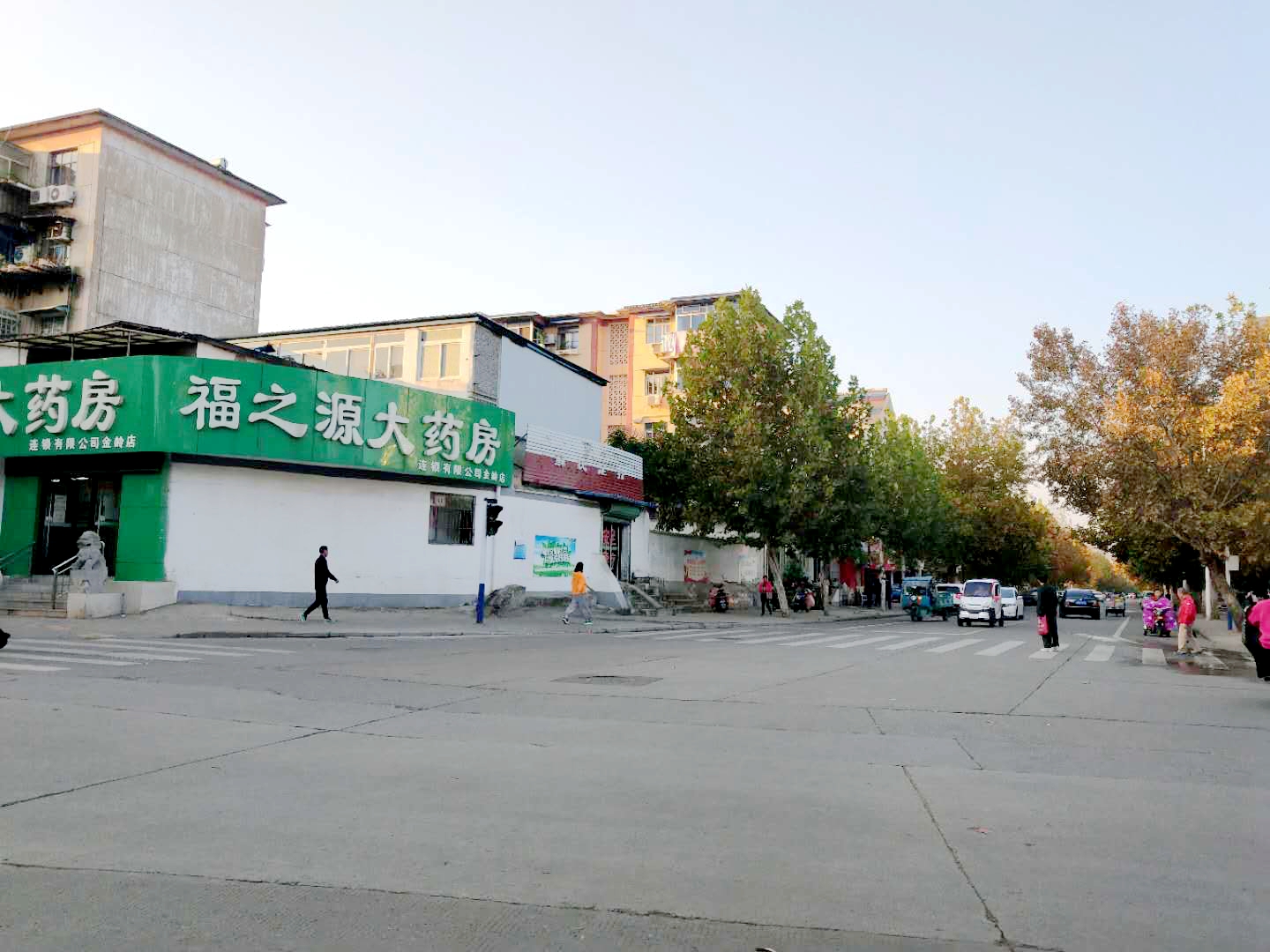 田家庵区龙泉街道南岭村技校住宅楼_2
