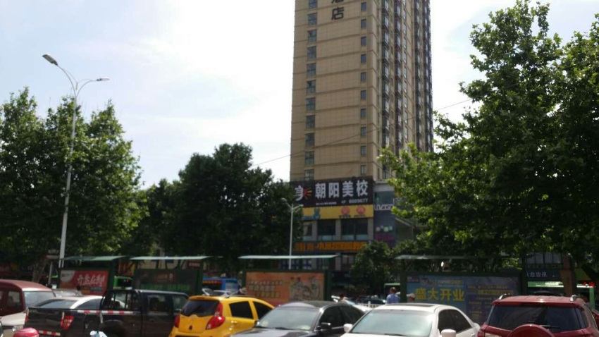 鑫诚花园 49平 商业街商铺 优质地段人流密集_4