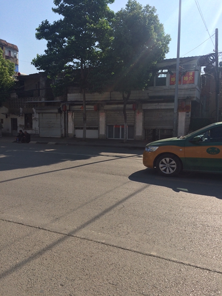 田家庵公园街道 90平商铺 多铺打通 优质地段_6