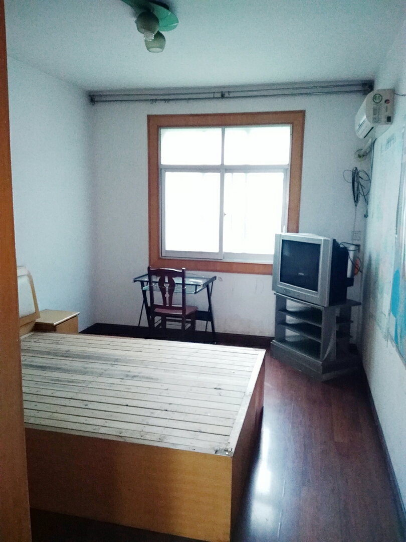 基建村58平米2室1厅简装家具家电齐全，拎包即住_4