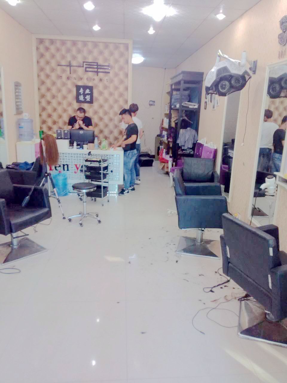 淮河新城四期西门口十年理发店出售_5
