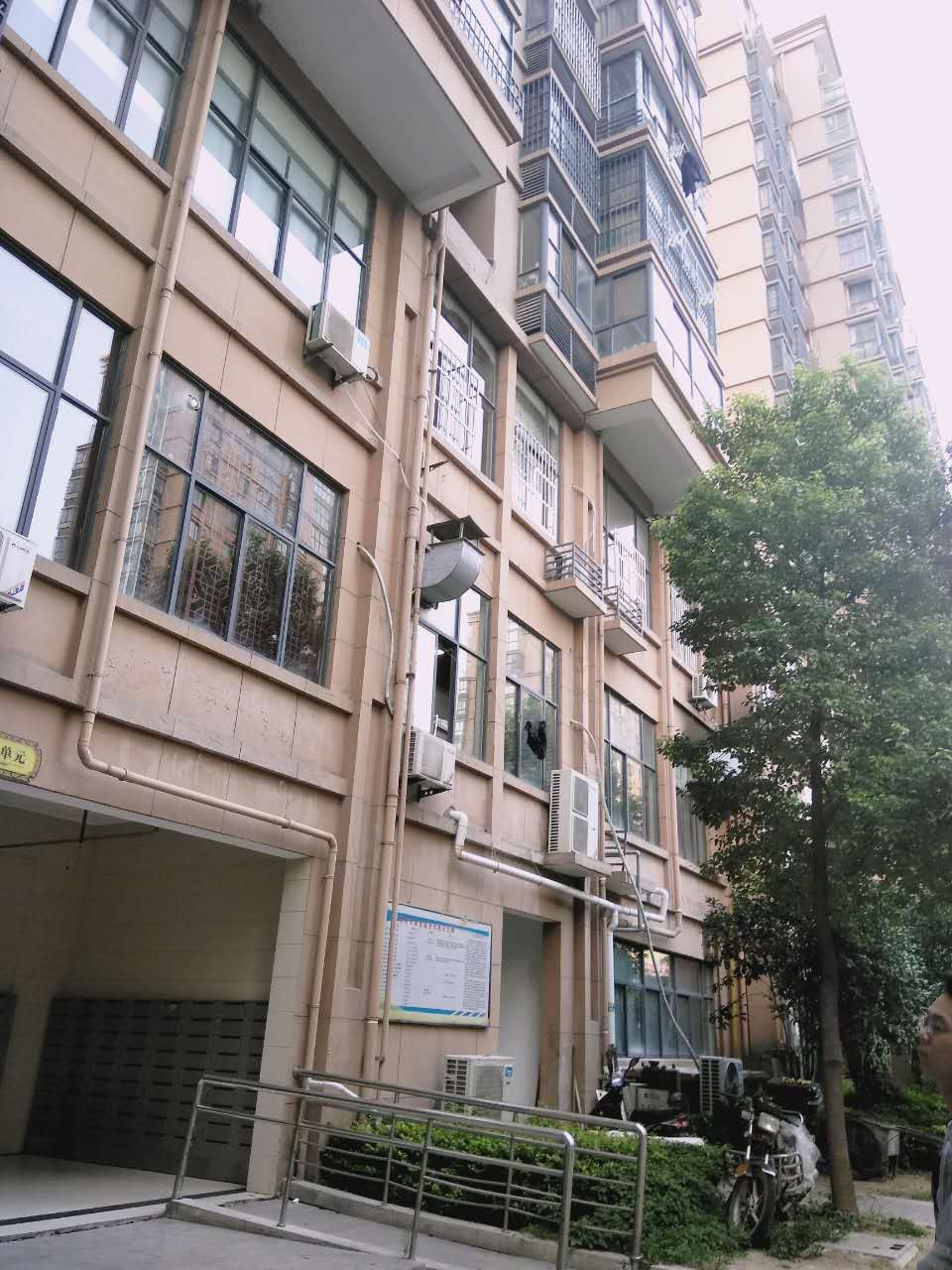 圣地新都会 88平 两室两厅 豪装 学区房 交通便利_15