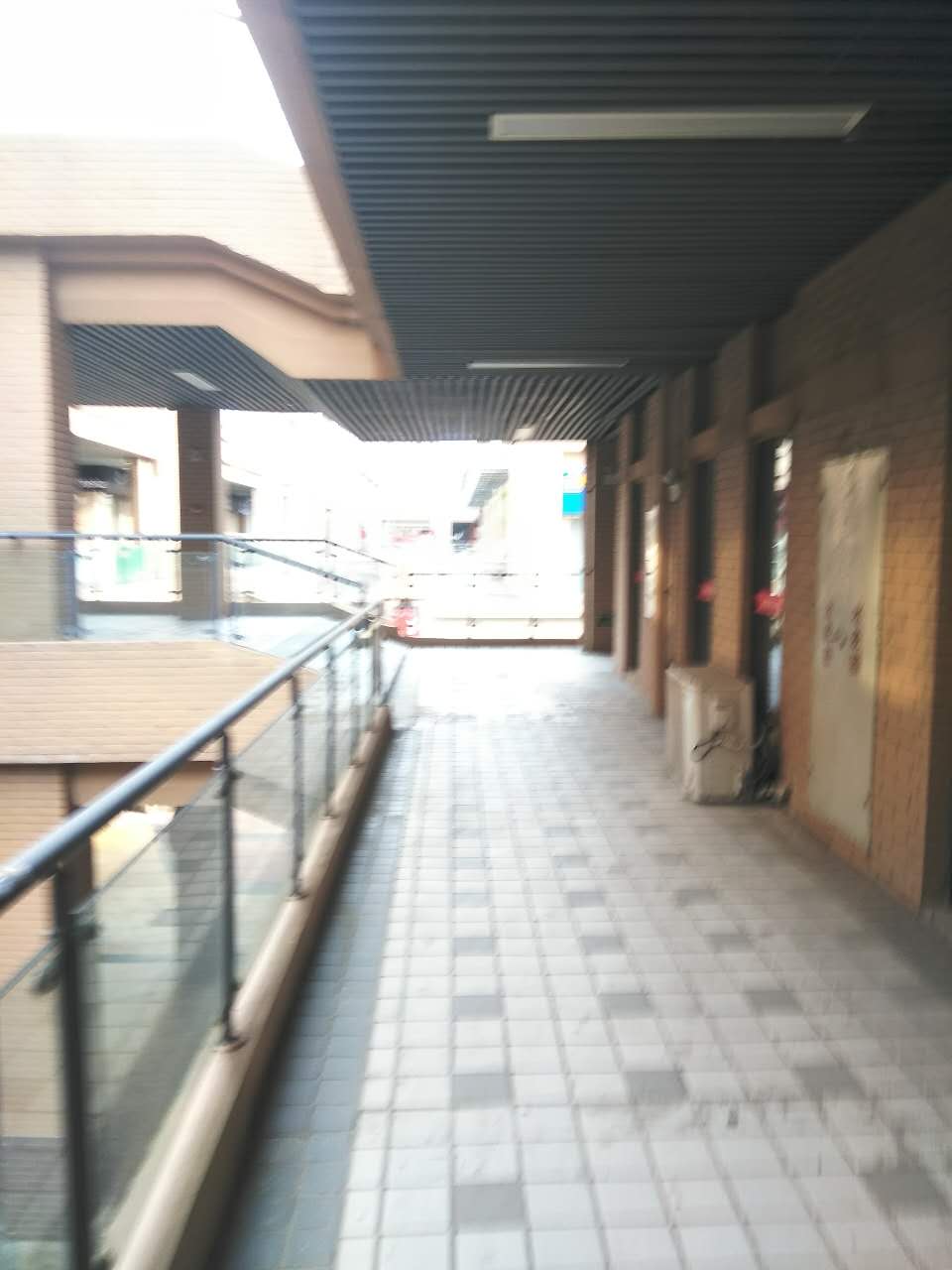龙湖中心 19平 临街旺铺 人流密集 交通要塞_4