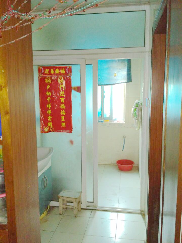 龙腾小区二楼2室2厅出售_9