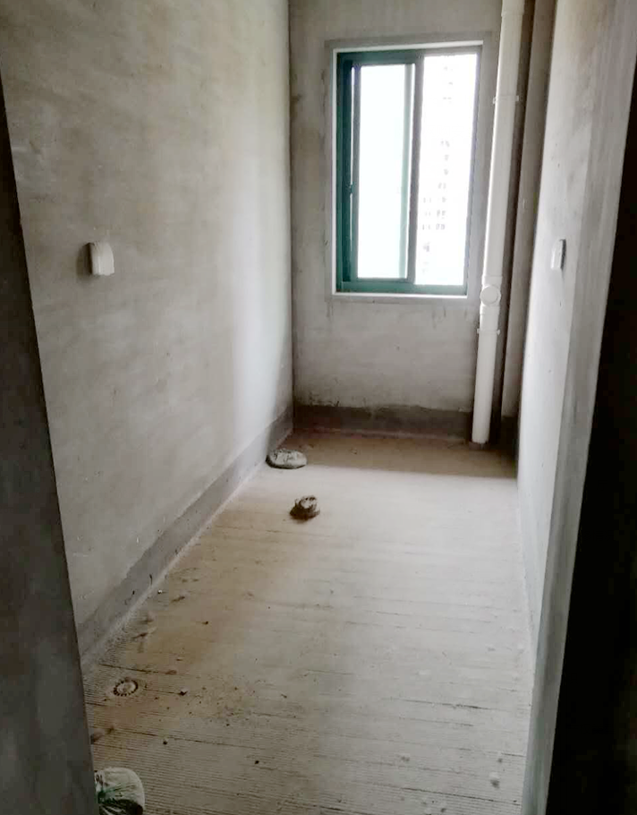香榭华都西区毛坯房3房2厅1卫学区房对外出售_9