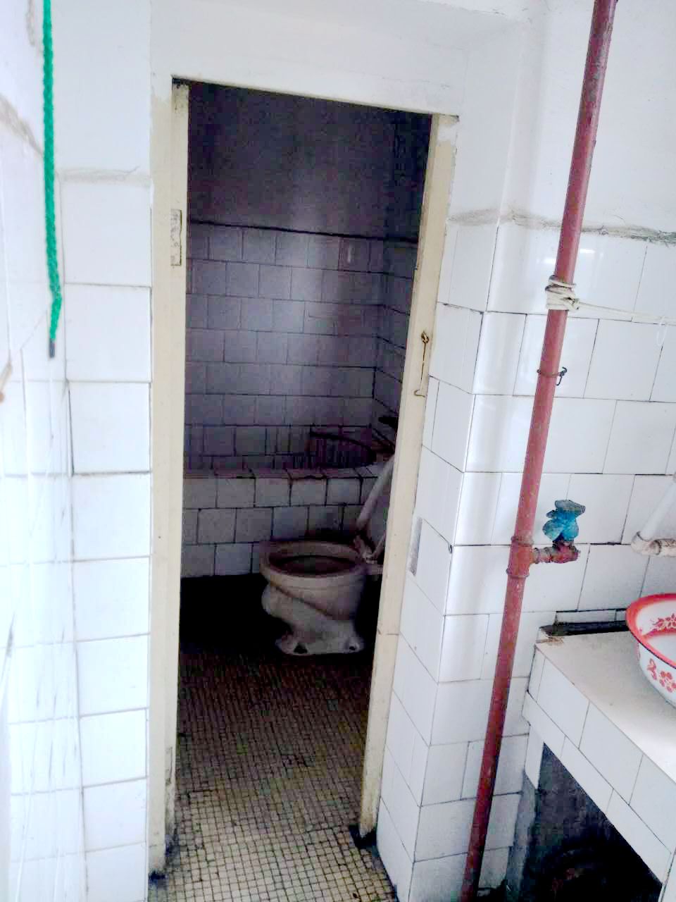 基建村3室1厅简装出租_8