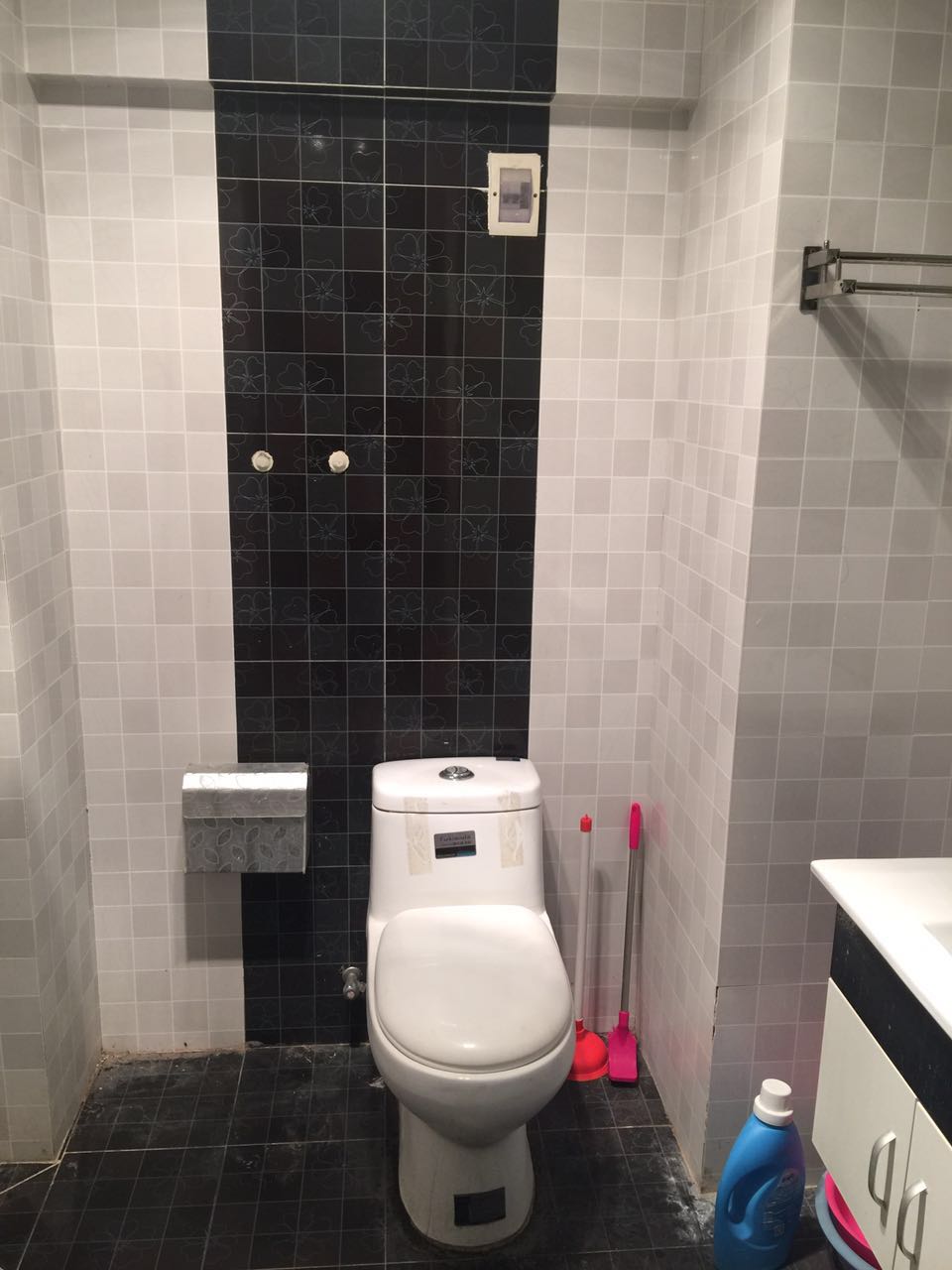 龙湖路一号2室1厅1厨1卫1阳台48平米_5