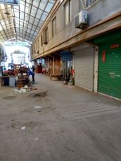 东苑菜市场门面 42平 菜市场旁优质地段 简装单铺