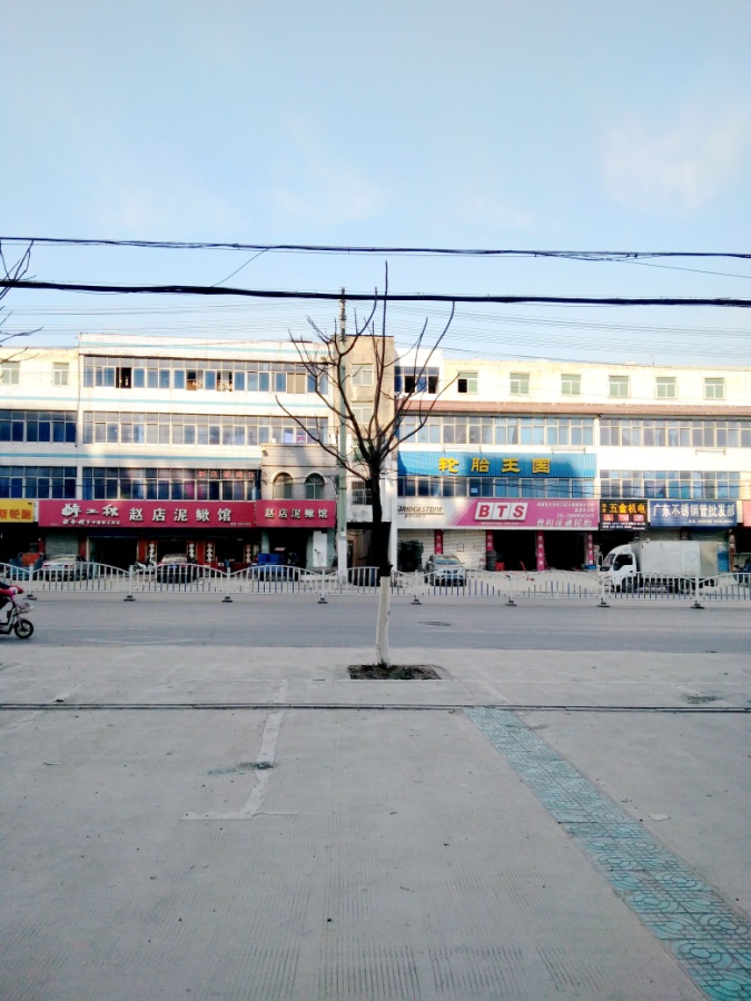 银鹭万树城一楼沿街门面_6