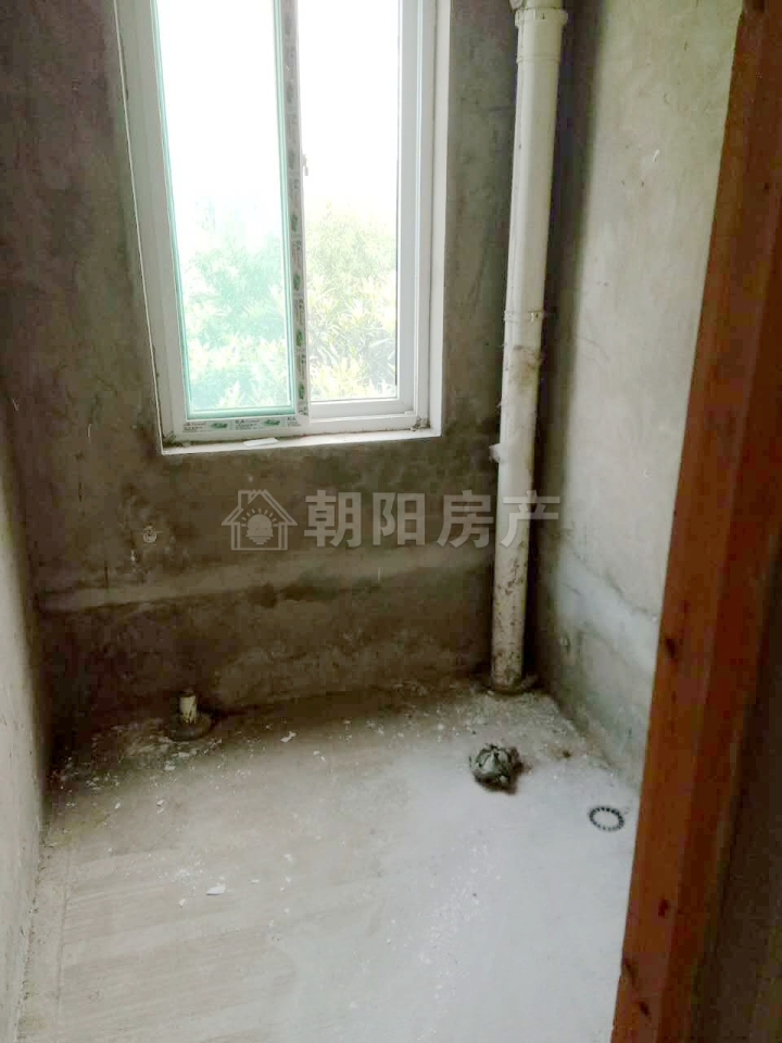 九龙新村6跃7带两个大平台好房超低价出售_7