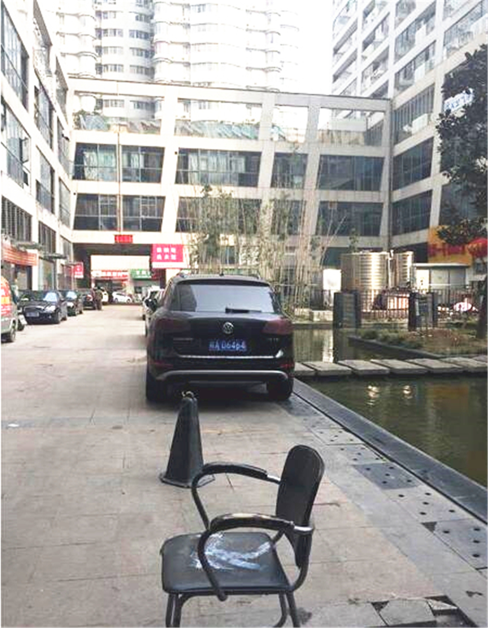 龙湖路一号 94平复式精装出租 拎包入住_6
