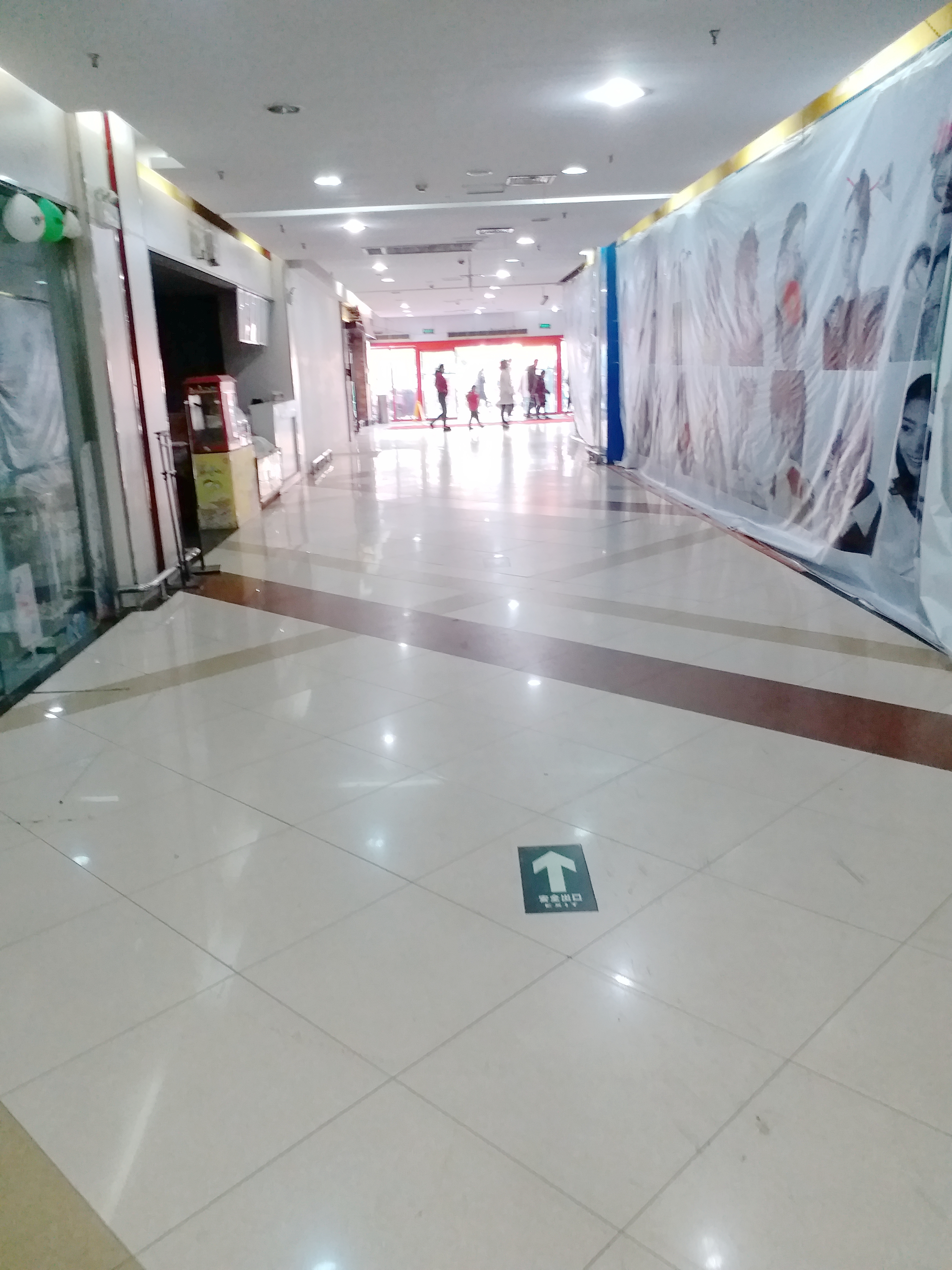 家乐福 19平 临街旺铺 优质地段 人流密集 交通要塞_6