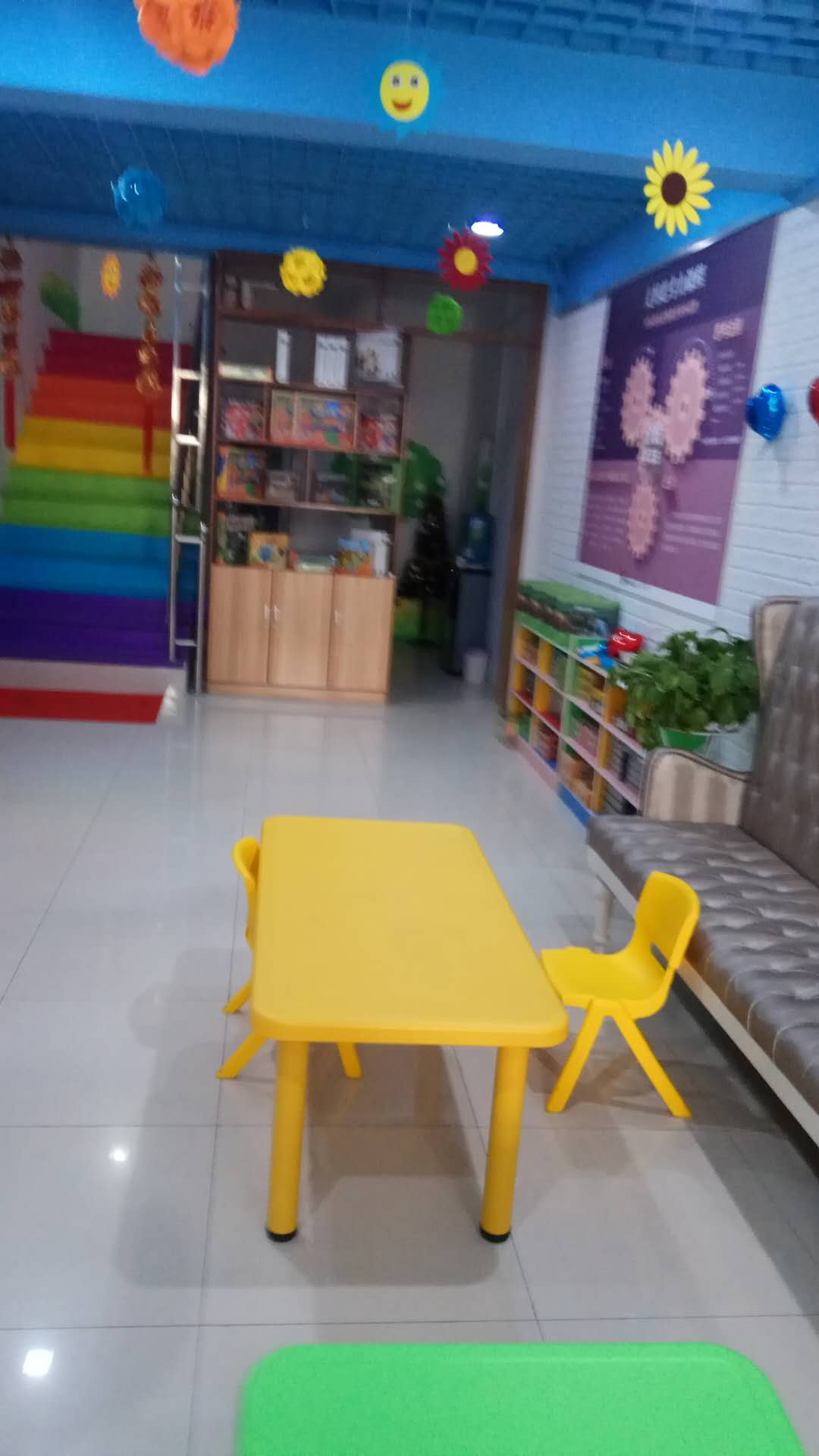 龙湖路一号一楼黄金商铺出售_4