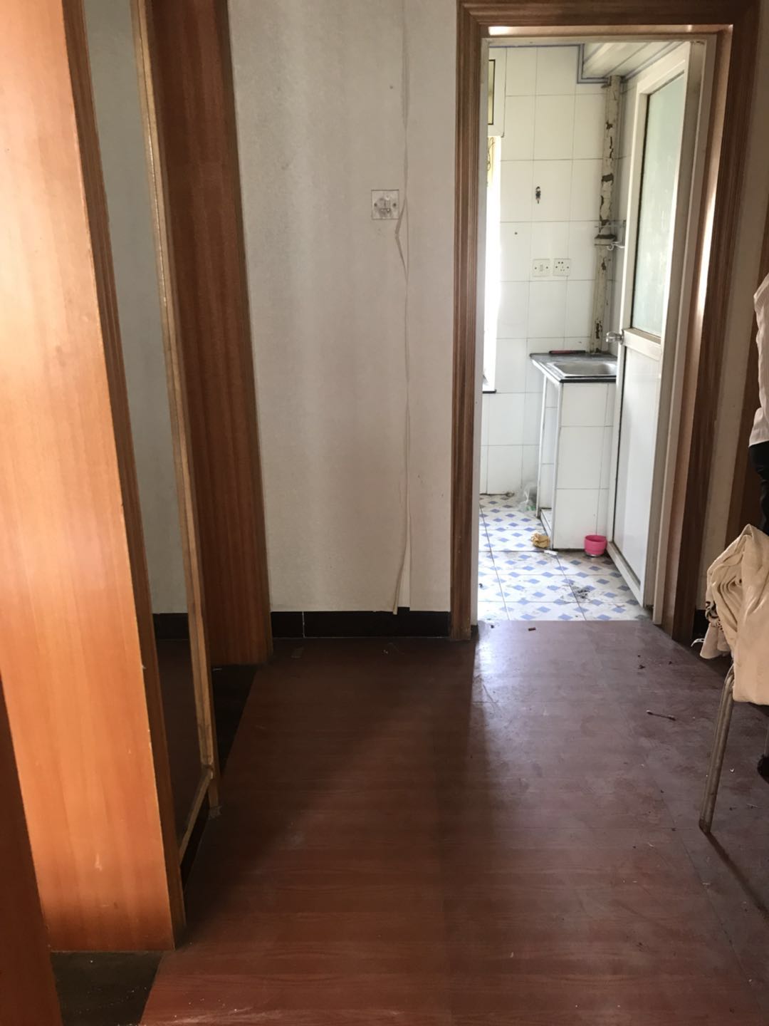 前锋一村2室出租交通便利_2