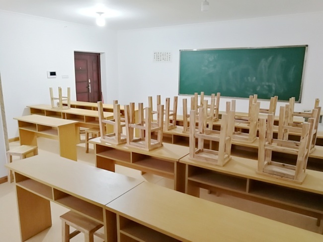 师院家属楼高层3楼精装可做辅导班