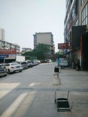 龙湖路一号 45平 临街旺铺 紧邻地铁 优质地段