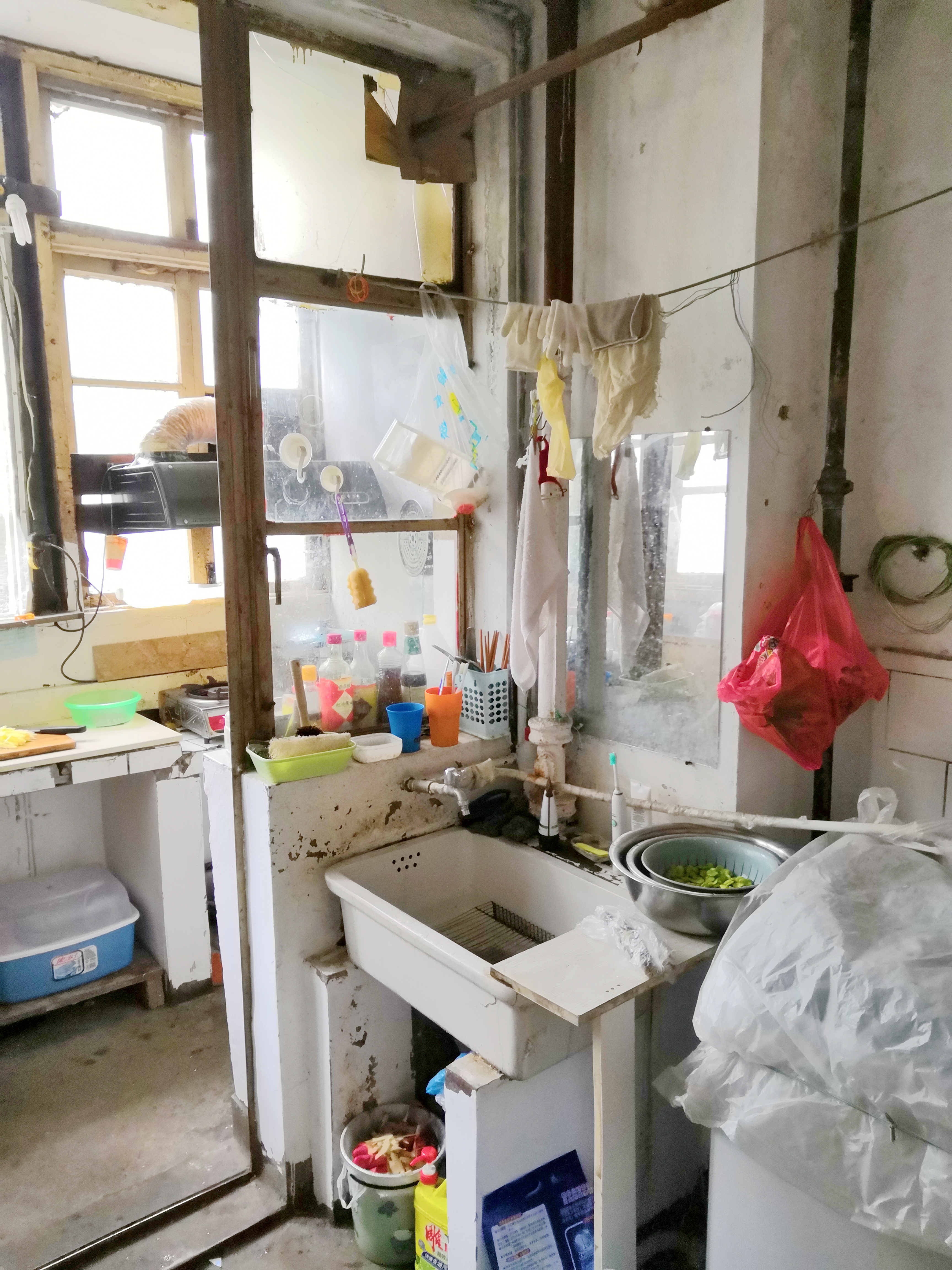 龙眼村 多层简装 两室一厅 _4