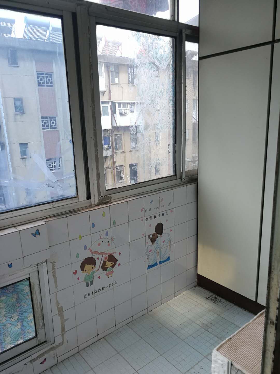 东淮村经典2房中档装修非顶层对外出售_3