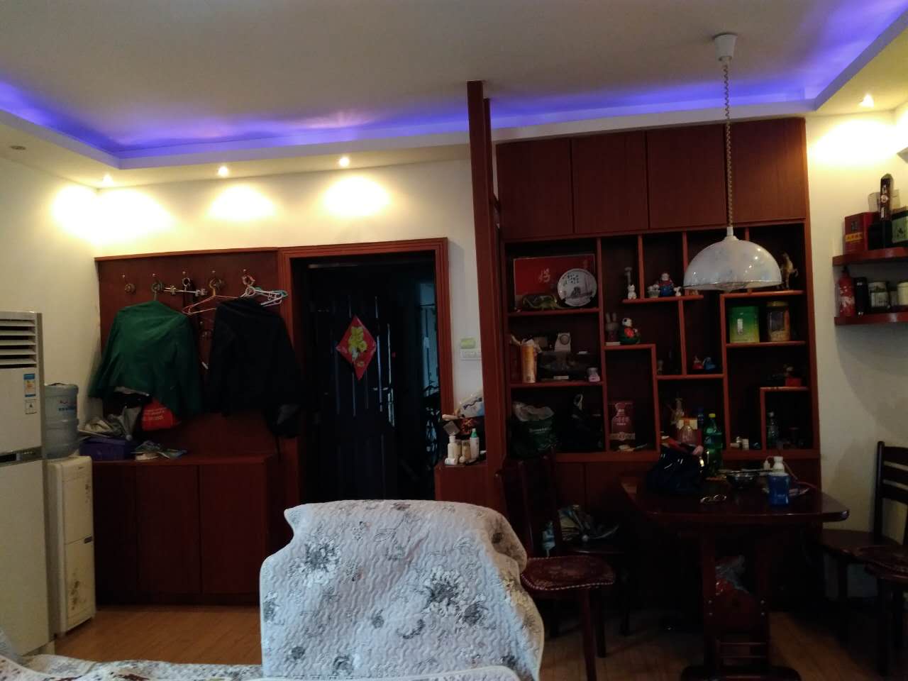 新时代广场2室2厅普装出租_2