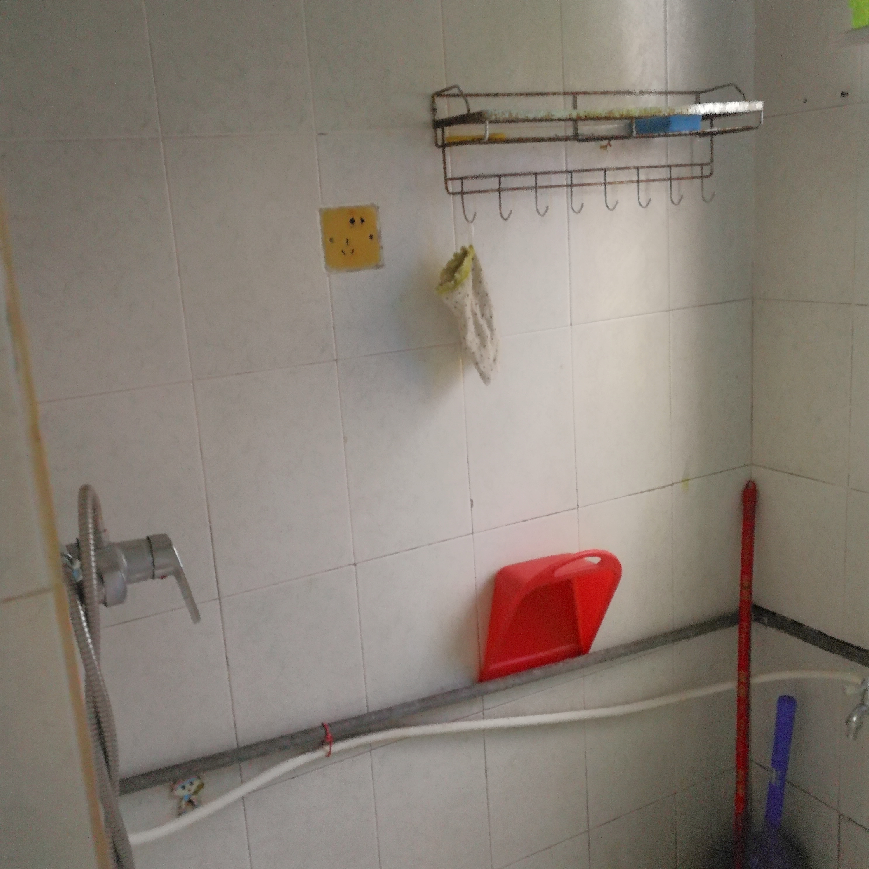 洞二小商住楼2室1厅精装多层3楼出租东西齐全拎包即住_8