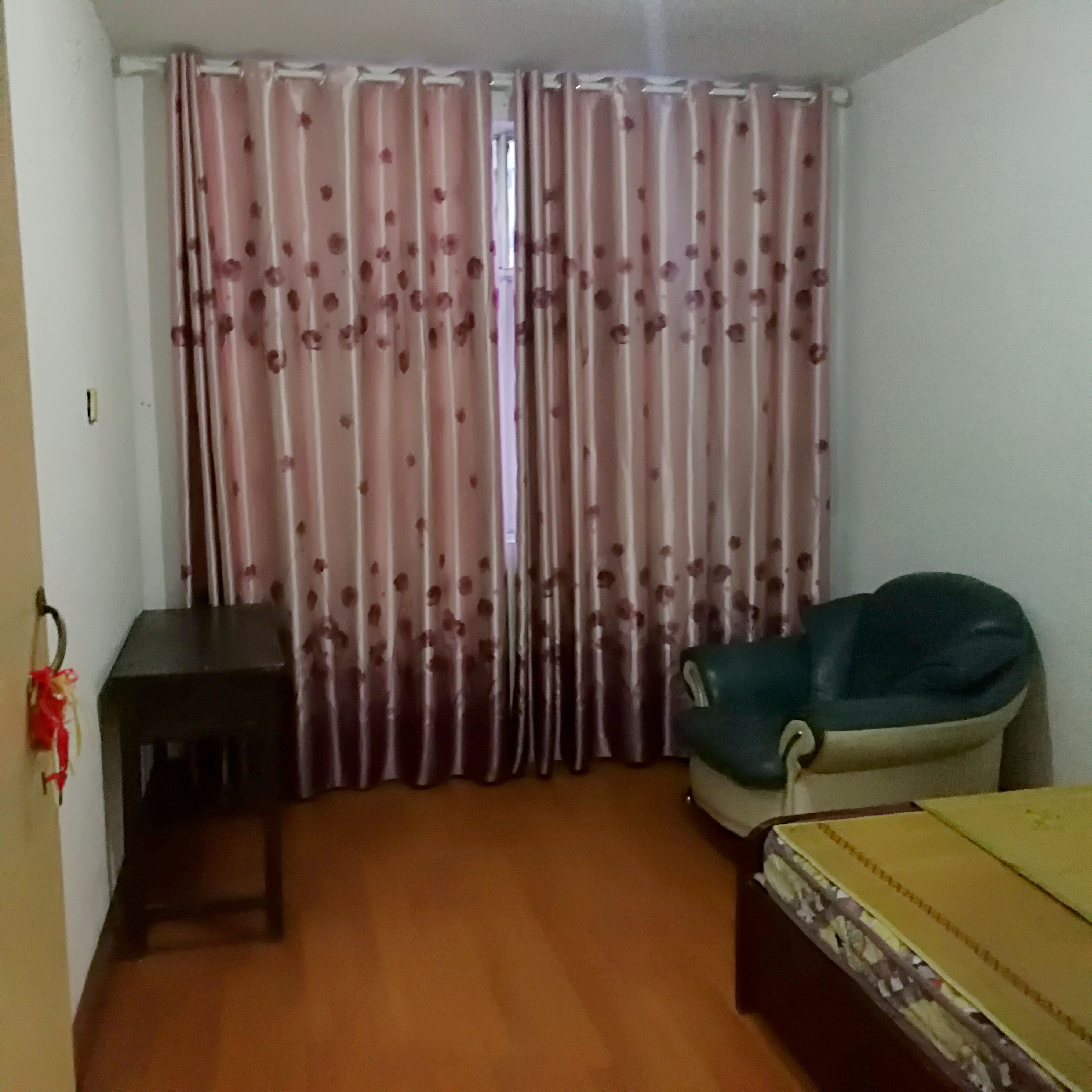 洞二小商住楼2室1厅精装多层3楼出租东西齐全拎包即住_4